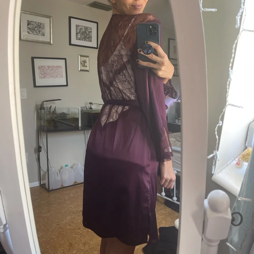 Victoria’s Secret Robe - Picture 5 of 5